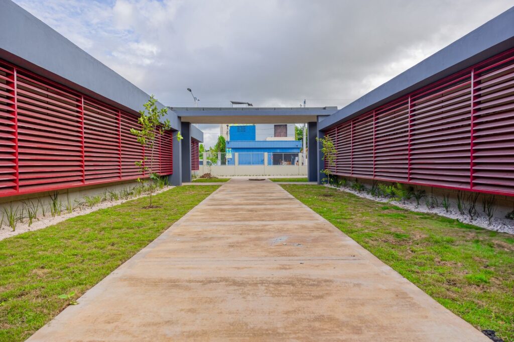 Abinader inaugura moderno mercado municipal en Higüey | 2 | Abinader inaugura moderno mercado municipal en Higüey - Noticias de hoy en República Dominicana | De Último Minuto