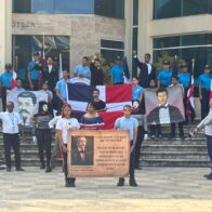 Fundación y Club Mauricio Báez honran la Patria en recorrido por Villa Juana