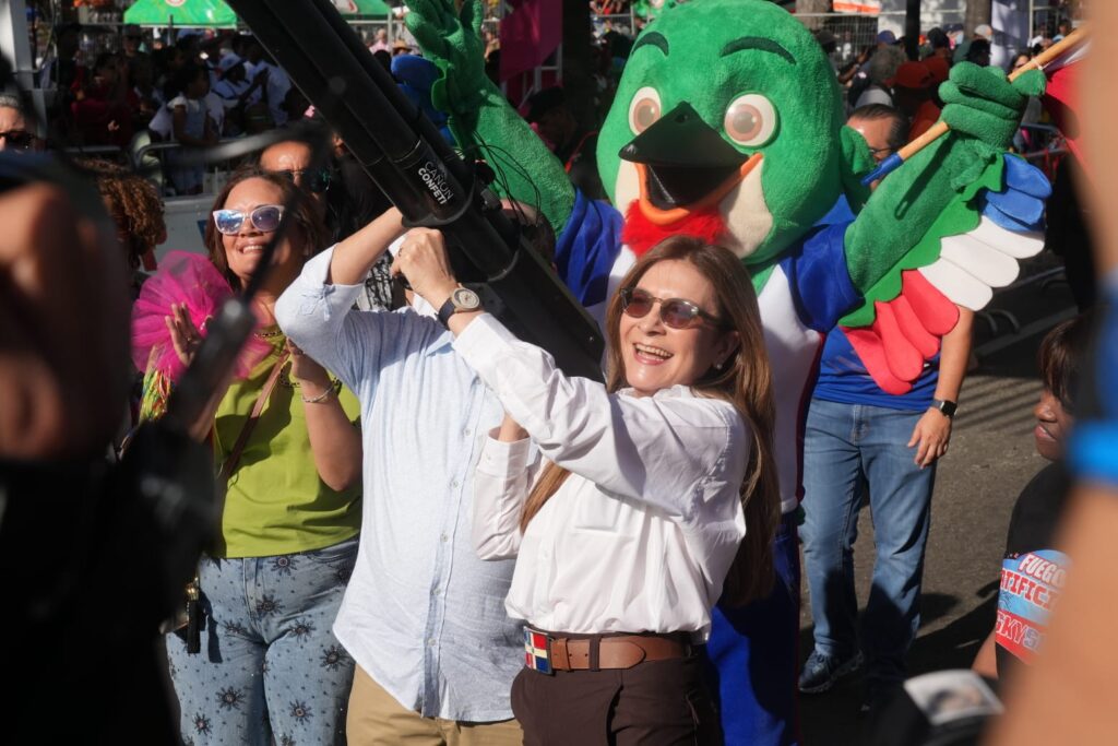 Alcaldía del DN reafirma compromiso con el Carnaval Dominicano; Se preparan para los Juegos Centroamericanos y del Caribe 2026 | 2 | Alcaldía del DN reafirma compromiso con el Carnaval Dominicano; Se preparan para los Juegos Centroamericanos y del Caribe 2026 - Noticias de hoy en República Dominicana | De Último Minuto