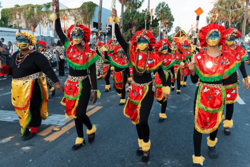 Alcaldía anuncia ganadores del Carnaval del DN 2026; Carnaval Intergaláctico conquista premio a Gran Comparsa | 5 | Alcaldía anuncia ganadores del Carnaval del DN 2026; Carnaval Intergaláctico conquista premio a Gran Comparsa - Noticias de hoy en República Dominicana | De Último Minuto