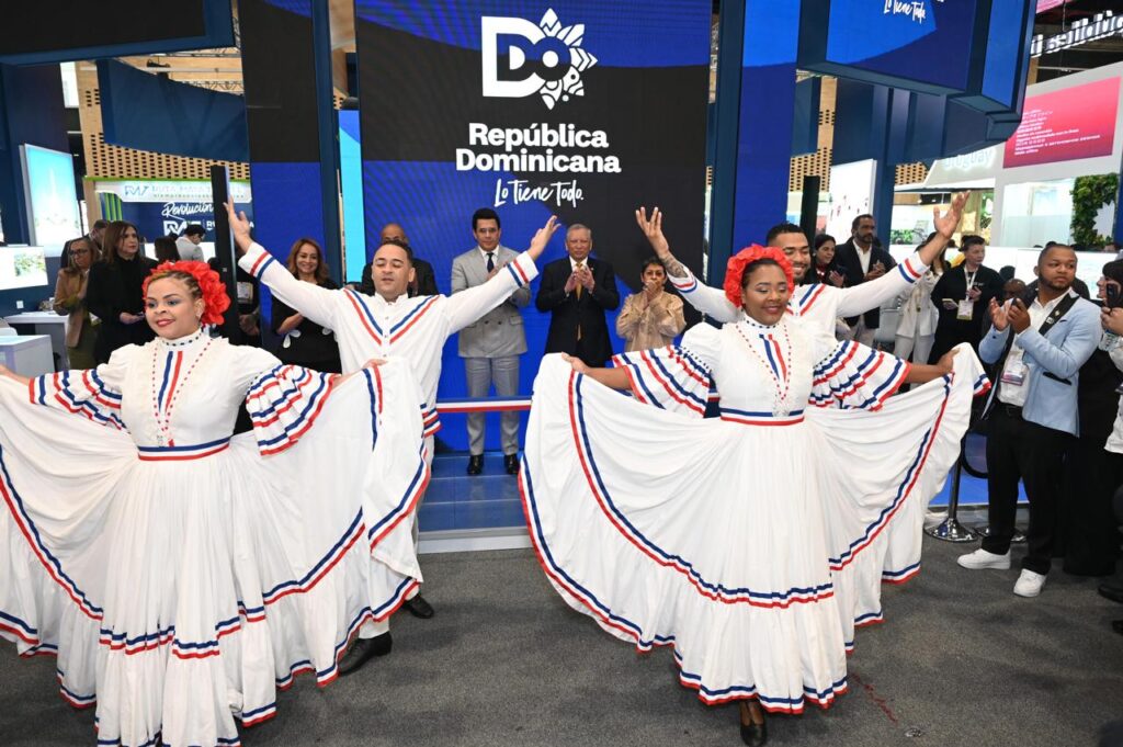 Banreservas anuncia condiciones de financiamiento para inversionistas colombianos en ANATO 2026 | 3 | Banreservas anuncia condiciones de financiamiento para inversionistas colombianos en ANATO 2026 - Noticias de hoy en República Dominicana | De Último Minuto