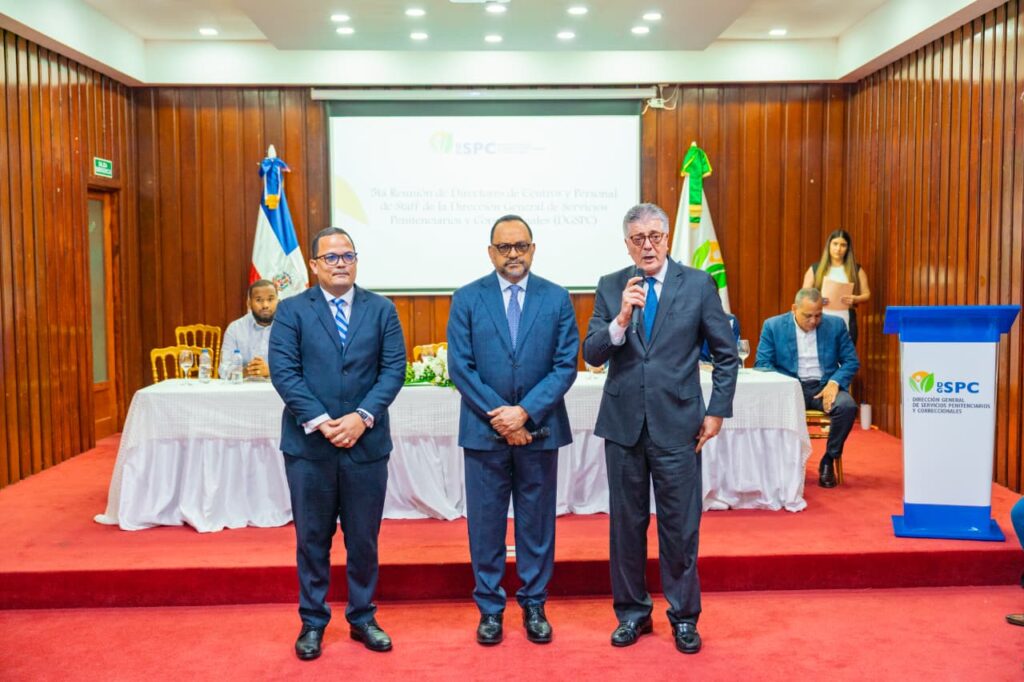 Designan al maestro Jaime Francisco Rodríguez rector del ISEEPENC | 4 | Designan al maestro Jaime Francisco Rodríguez rector del ISEEPENC - Noticias de hoy en República Dominicana | De Último Minuto