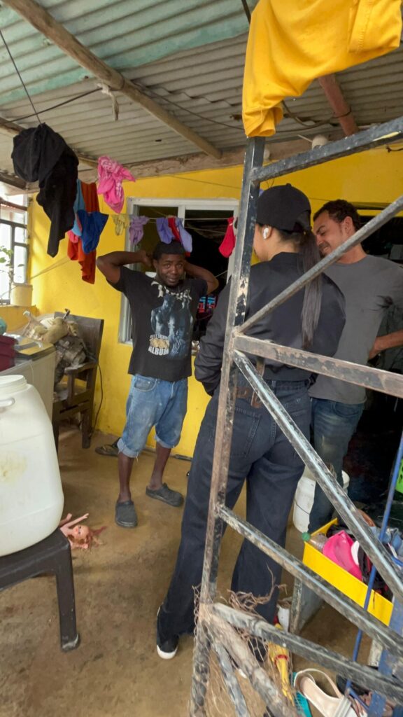 Autoridades gubernamentales de Samaná coordinan respuestas ante lluvias que afectaron a Las Terrenas | 3 | Autoridades gubernamentales de Samaná coordinan respuestas ante lluvias que afectaron a Las Terrenas - Noticias de hoy en República Dominicana | De Último Minuto