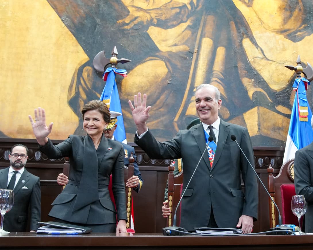 Presidente y Vicepresidenta.