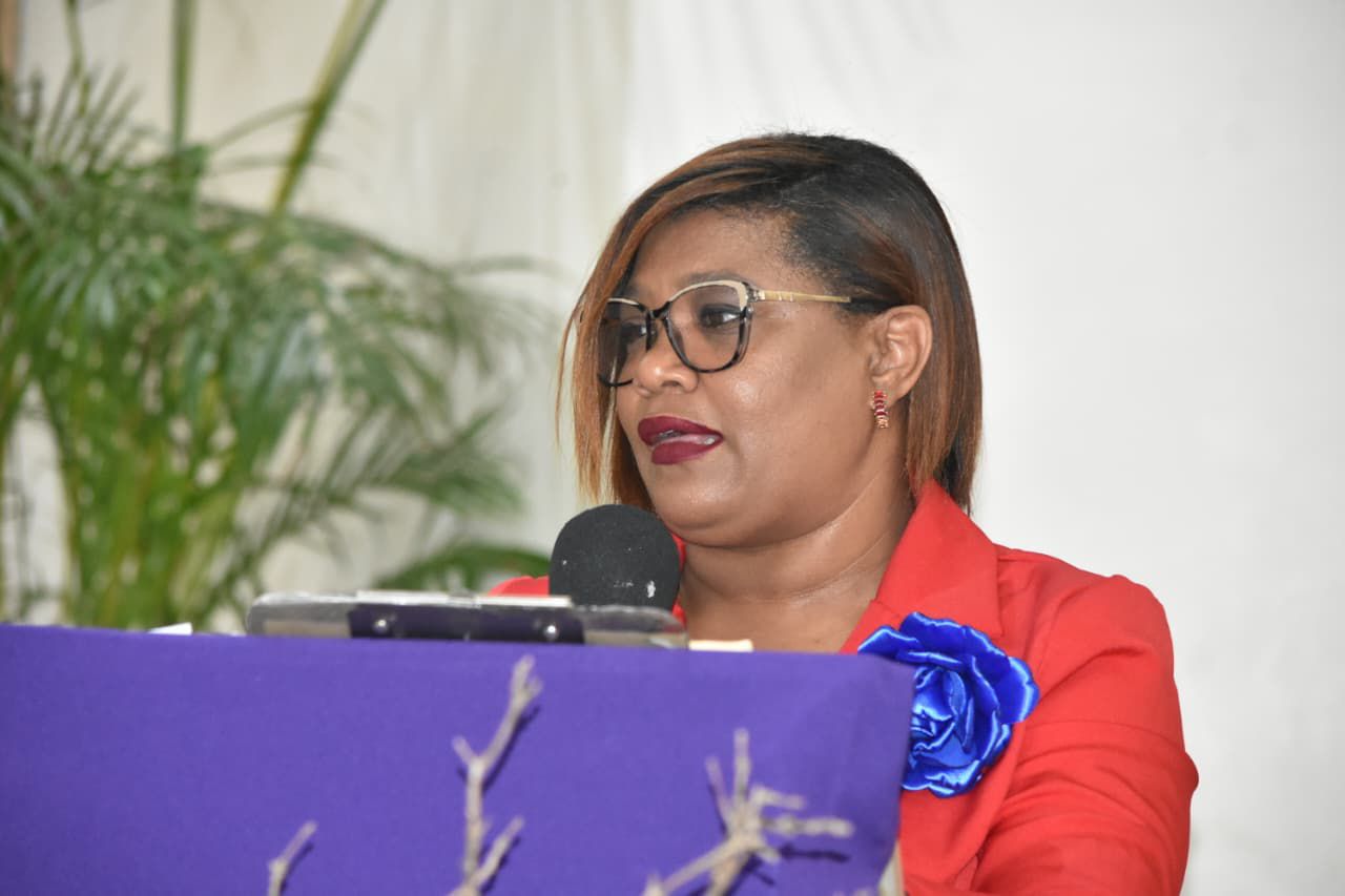 Directora provincial de Salud participa en el 182 aniversario de la Independencia Nacional