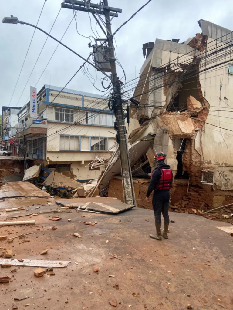 Fuerte temporal deja al menos 28 muertos y decenas de desaparecidos en el sureste de Brasil | 3 | Fuerte temporal deja al menos 28 muertos y decenas de desaparecidos en el sureste de Brasil - Noticias de hoy en República Dominicana | De Último Minuto