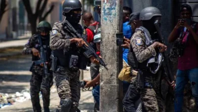 La policía de Haití afirma que ejecuta una ofensiva para erradicar las bandas - Noticias de hoy en República Dominicana | De Último Minuto