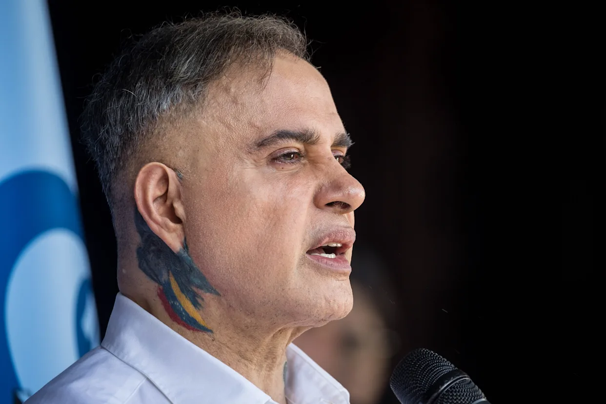 Tarek William Saab es designado como defensor del pueblo