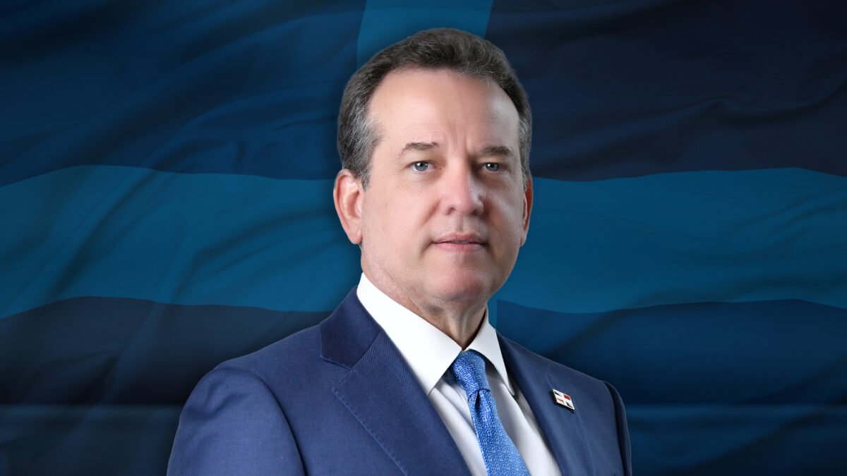 Ministro Bisonó apuesta por eficiencia institucional y alianzas público-privadas para acelerar soluciones de vivienda