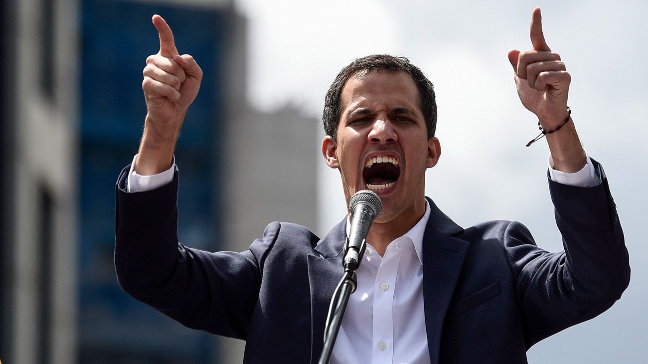 Liberan a preso político que fue acusado de ayudar a salir a Guaidó de Venezuela - Noticias de hoy en República Dominicana | De Último Minuto