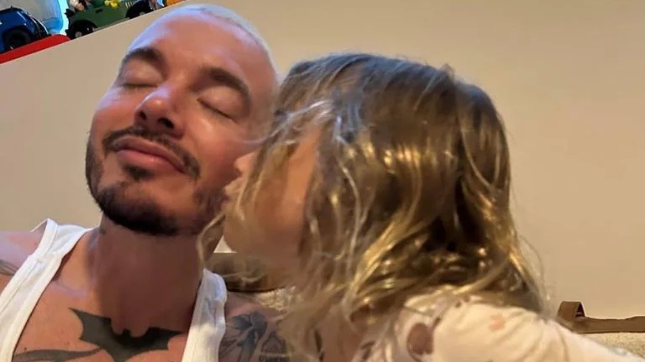 Hijo de J Balvin conmueve al decir que no quiere comer carne por empatía hacia los animales