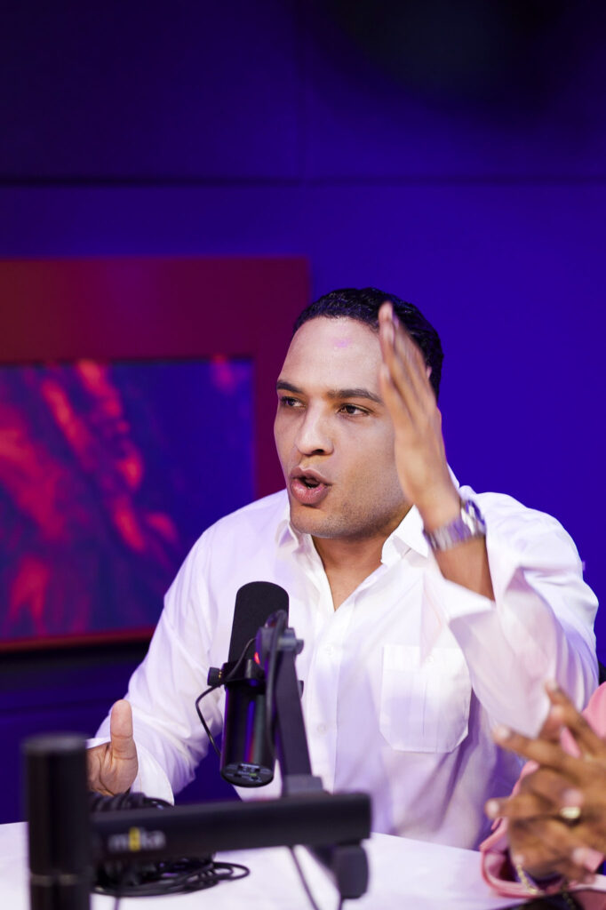 Hansel García afirma Policía conoce delitos del coronel Madé y no actúa: "Es un asco" | 1 | Hansel García afirma Policía conoce delitos del coronel Madé y no actúa: "Es un asco" - Noticias de hoy en República Dominicana | De Último Minuto