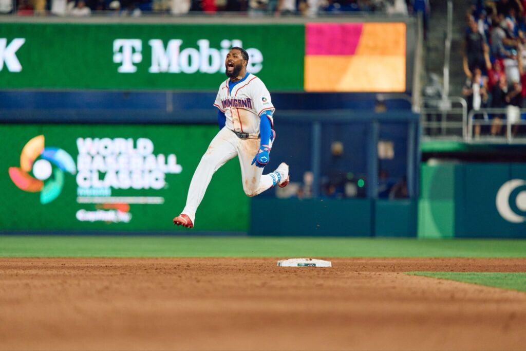 Jonrones de Caminero,  Rodríguez y Cruz guían triunfo de Dominicana 12-3 sobre Nicaragua