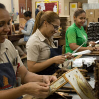 Mujeres trabajando.