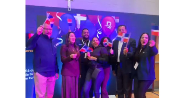 Banreservas reconoce a primera compradora y nuevos adquirientes en segunda etapa de su Feria Inmobiliaria