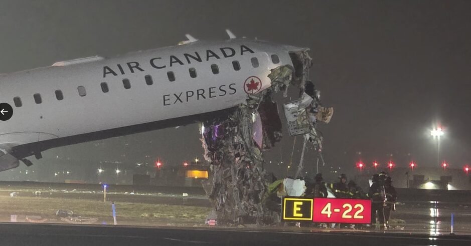 Accidente en Aeropuerto LaGuardia de NY: Dos pilotos mueren tras chocar avión de Air Canada y camión de bomberos - Noticias de hoy en República Dominicana | De Último Minuto