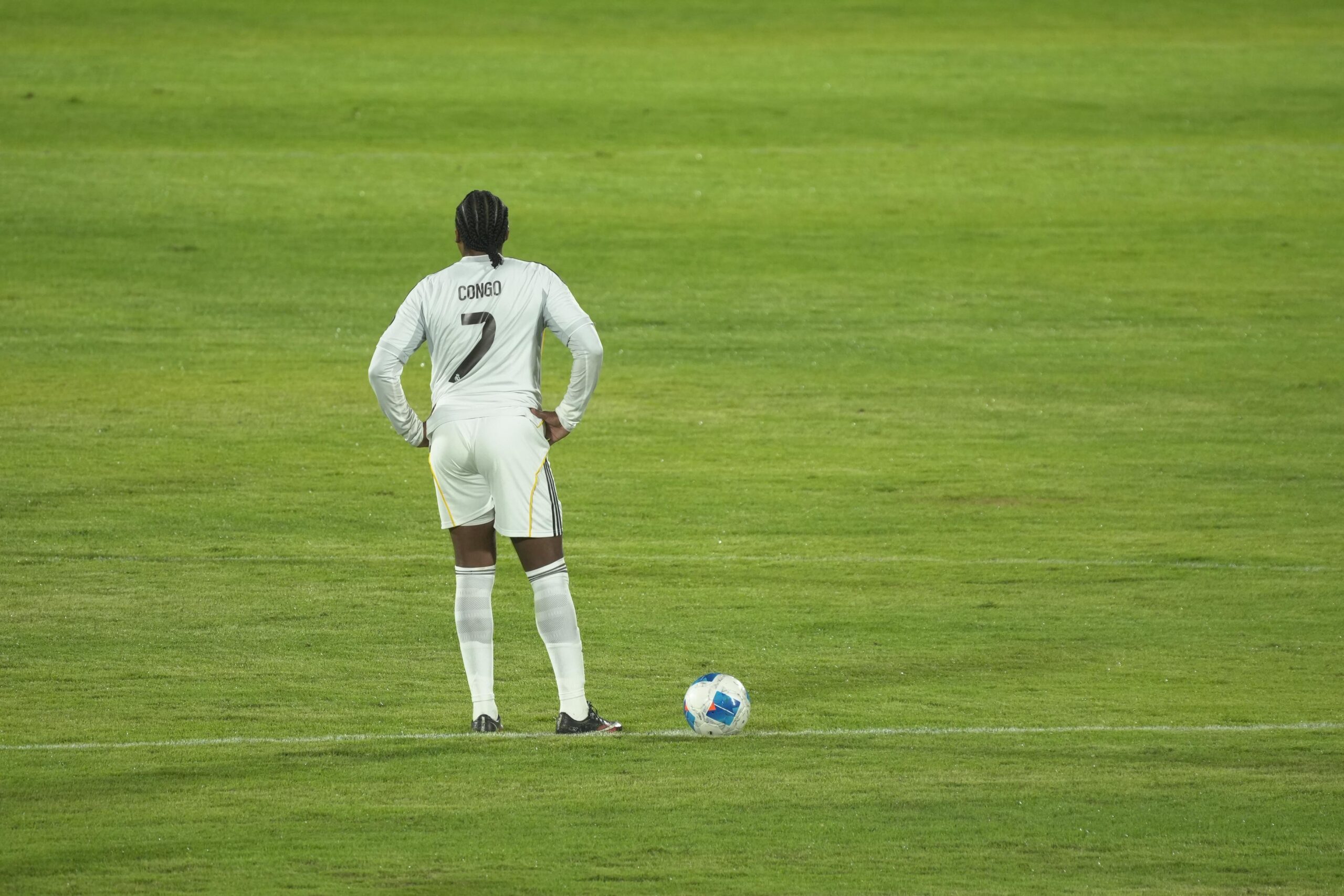 “Noche de Leyendas” termina 2-2 entre FC Barcelona y Real Madrid en Santo Domingo - Noticias de hoy en República Dominicana | De Último Minuto