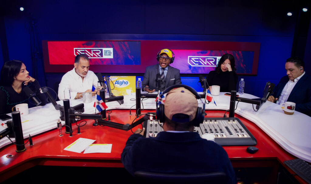 Tolentino pide al exponente Ezzy R entregar "su seguridad" tras asesinato de mujer embarazada en Villa Mella | 2 | Tolentino pide al exponente Ezzy R entregar "su seguridad" tras asesinato de mujer embarazada en Villa Mella - Noticias de hoy en República Dominicana | De Último Minuto