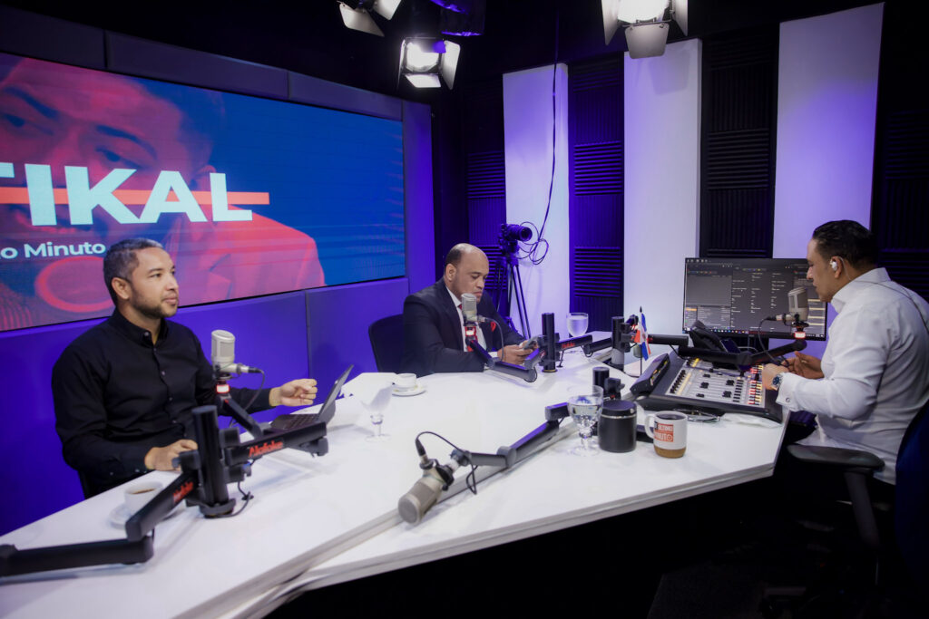 Máximo Romero alerta sobre "epidemia" de accidentes de tránsito: casi 500 muertes en lo que va de año | 2 | Máximo Romero alerta sobre "epidemia" de accidentes de tránsito: casi 500 muertes en lo que va de año - Noticias de hoy en República Dominicana | De Último Minuto