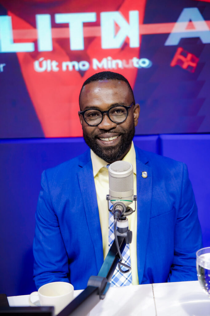 Diputado Carlos de Pérez propone "acorralar” a los deudores de manutención en RD con proyecto de ley | 2 | Diputado Carlos de Pérez propone "acorralar” a los deudores de manutención en RD con proyecto de ley - Noticias de hoy en República Dominicana | De Último Minuto