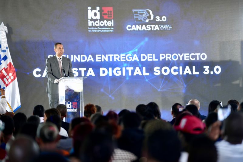 Indotel beneficia a 1,000 residentes de Santo Domingo Norte con la Canasta Digital Social 3.0 | 4 | Indotel beneficia a 1,000 residentes de Santo Domingo Norte con la Canasta Digital Social 3.0 - Noticias de hoy en República Dominicana | De Último Minuto
