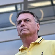 Jair Bolsonaro deja la UCI y es trasladado a una habitación en el hospital donde está internado