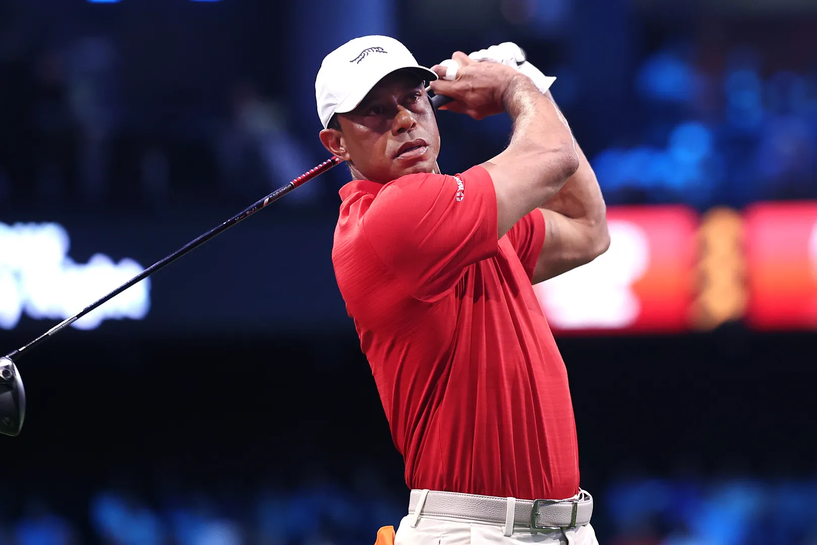 Tiger Woods sufre accidente de tránsito con vuelco en Florida