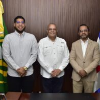 ITLA y Dirección General de Embellecimiento coordinan jornada de limpieza en sus instalaciones