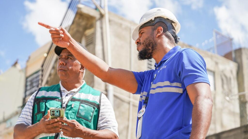 ONESVIE evalúa causas del colapso de edificación en Villa Mella | 3 | ONESVIE evalúa causas del colapso de edificación en Villa Mella - Noticias de hoy en República Dominicana | De Último Minuto