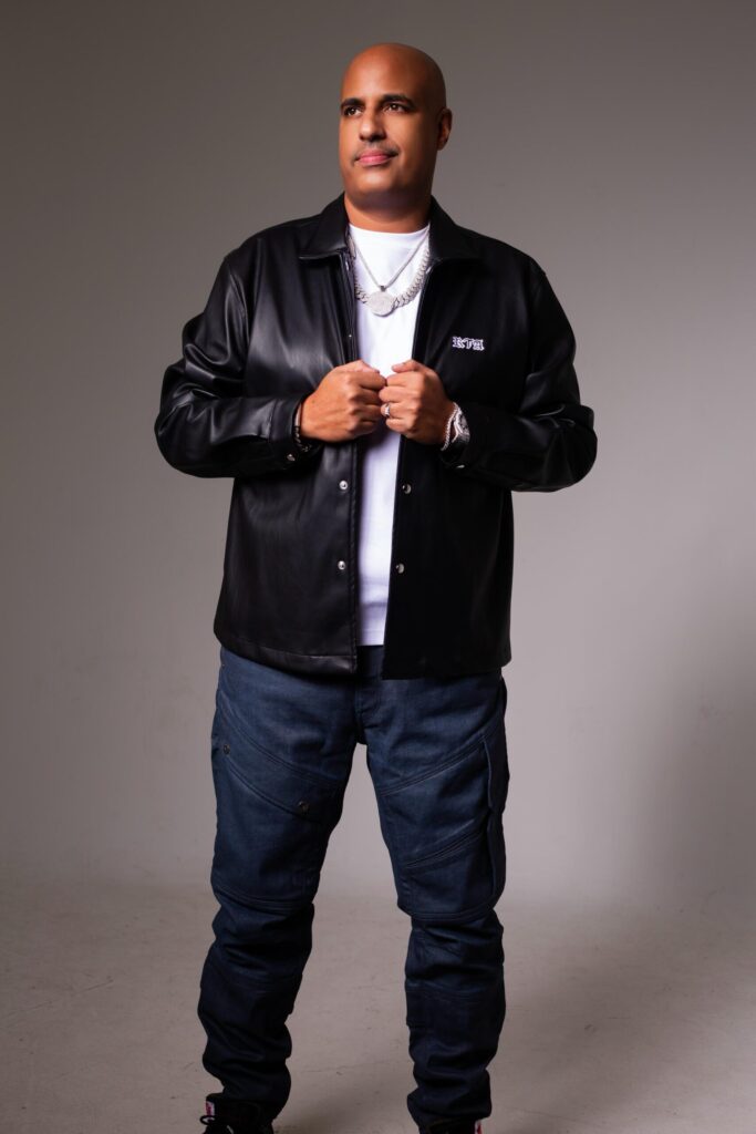 DJ Lobo se apodera de los sábados en "El Ritmo de NY" | 2 | DJ Lobo se apodera de los sábados en "El Ritmo de NY" - Noticias de hoy en República Dominicana | De Último Minuto