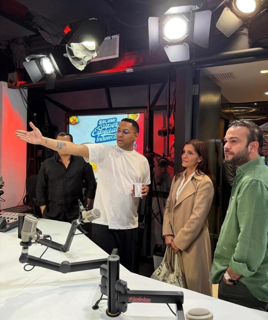 Embajadora Leah Campos califica Alofoke Media Group como la principal plataforma de medios alternativos en el país | 4 | Embajadora Leah Campos califica Alofoke Media Group como la principal plataforma de medios alternativos en el país - Noticias de hoy en República Dominicana | De Último Minuto