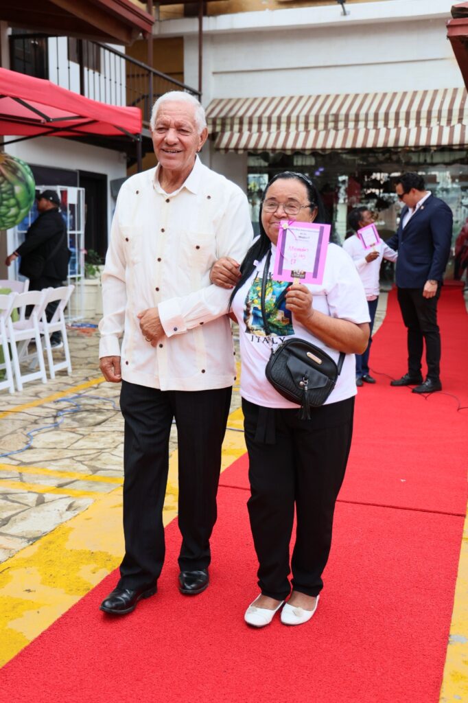 Moncarlo reconoce en Constanza el valor de la mujer en su Día Internacional - Noticias de hoy en República Dominicana | De Último Minuto