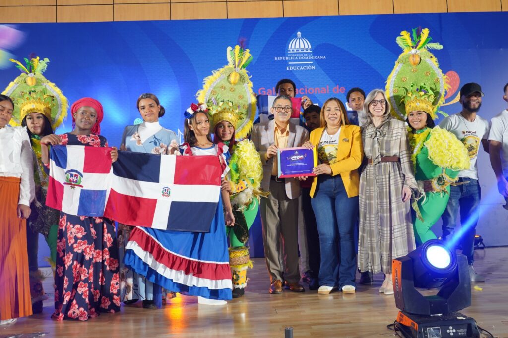 Minerd celebra el talento y creatividad estudiantil en Gala Nacional de Carnaval Escolar 2026 | 3 | Minerd celebra el talento y creatividad estudiantil en Gala Nacional de Carnaval Escolar 2026 - Noticias de hoy en República Dominicana | De Último Minuto