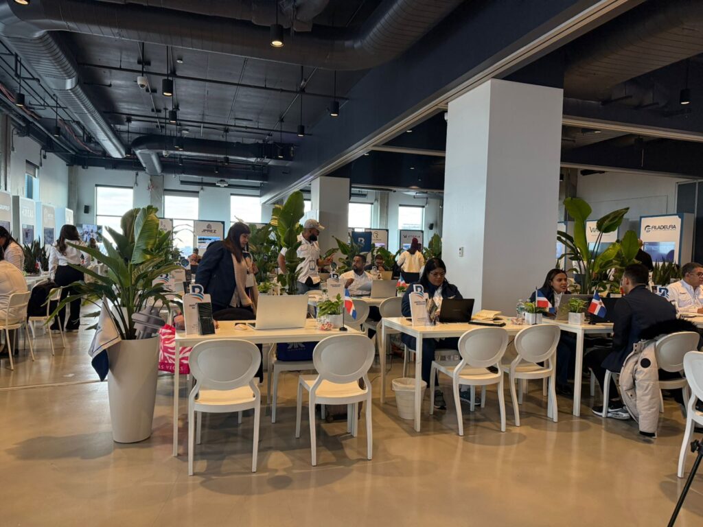 Tras exitoso inicio, continúa este jueves la Feria Inmobiliaria Banreservas con gran dinamismo - Noticias de hoy en República Dominicana | De Último Minuto