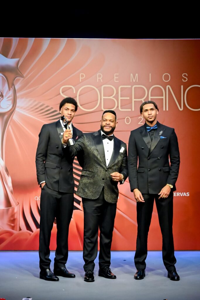La familia jugó un papel protagónico en Premios Soberano 2026 - Noticias de hoy en República Dominicana | De Último Minuto