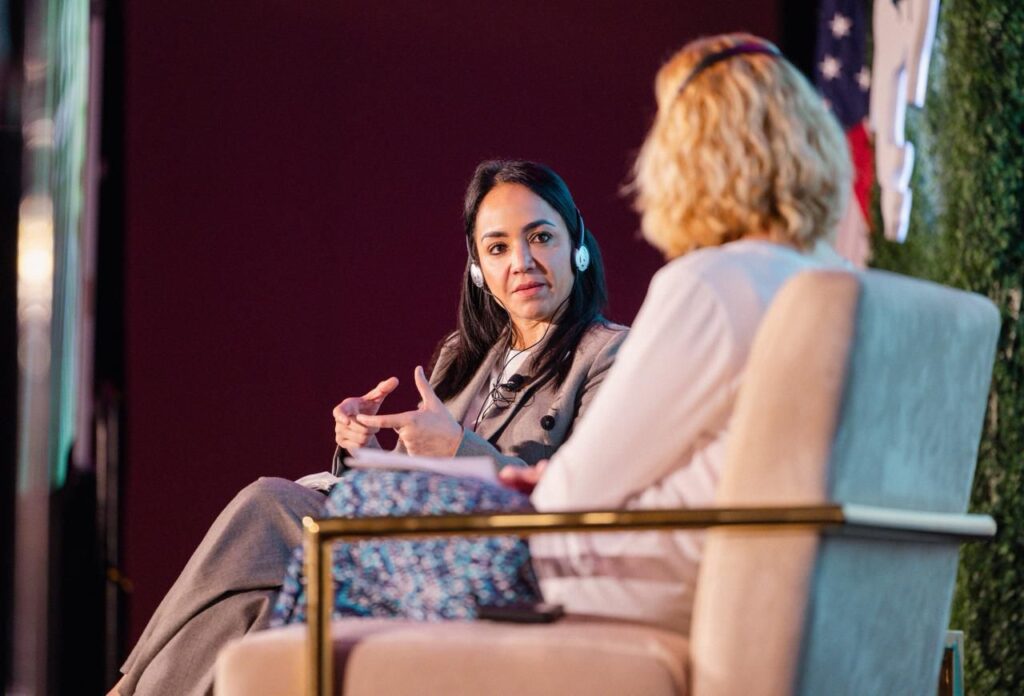 Faride Raful destaca logros en seguridad de RD en foro de Miami en representación de Luis Abinader | 5 | Faride Raful destaca logros en seguridad de RD en foro de Miami en representación de Luis Abinader - Noticias de hoy en República Dominicana | De Último Minuto