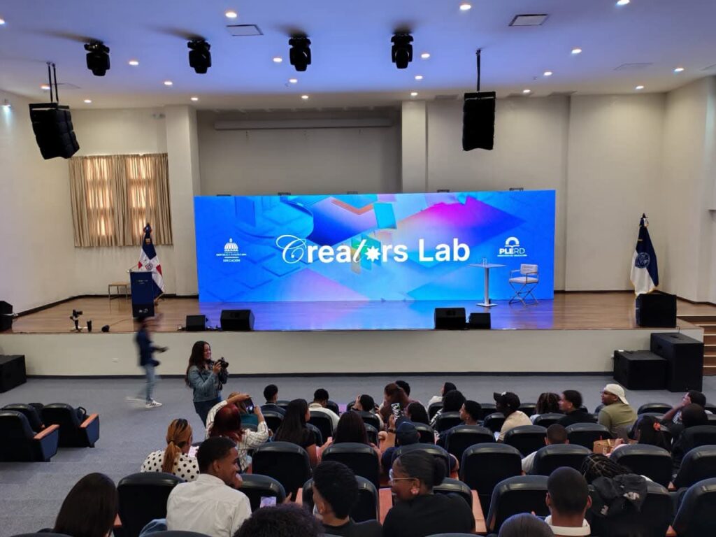 Regional 03 de Azua impulsa creatividad y liderazgo juvenil con jornada Creators Lab - Noticias de hoy en República Dominicana | De Último Minuto