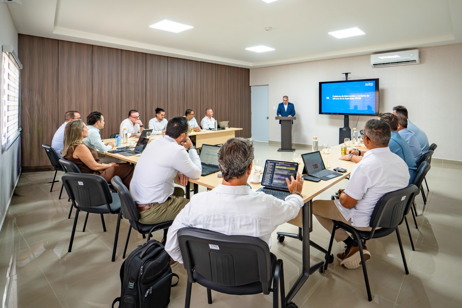 AHRB presenta balance 2025 y define prioridades estratégicas para 2026