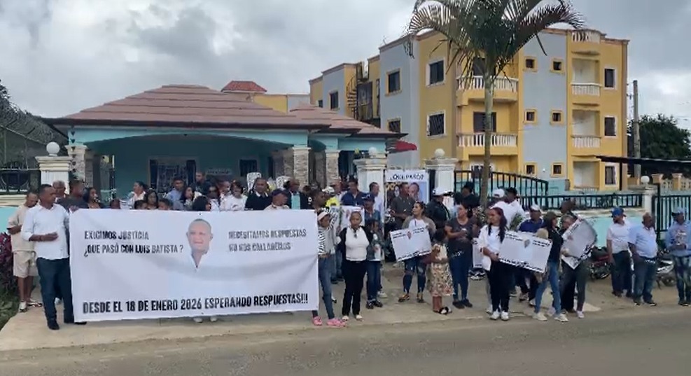 Marcha en Tireo por justicia a dos meses de horrendo crimen | 5 | Marcha en Tireo por justicia a dos meses de horrendo crimen - Noticias de hoy en República Dominicana | De Último Minuto