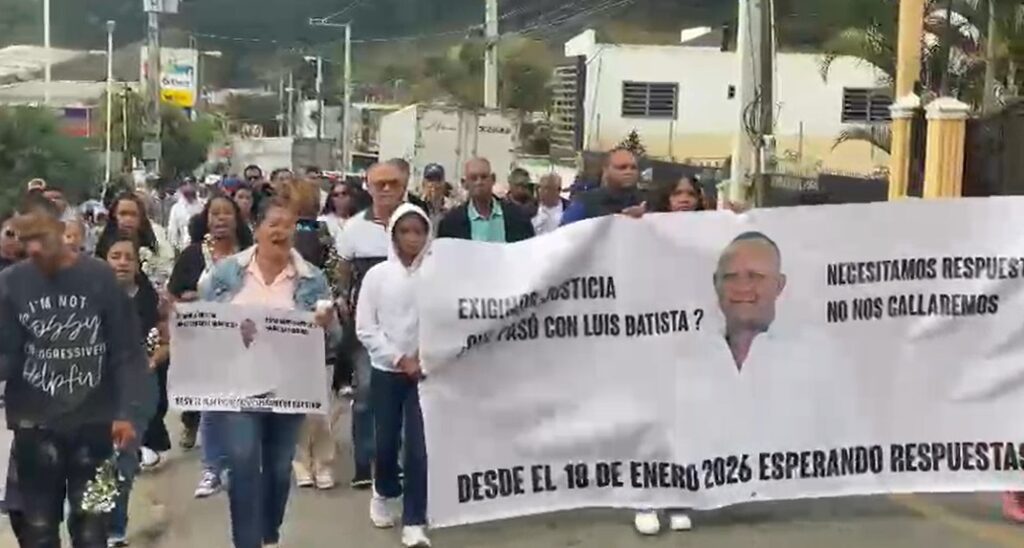 Marcha en Tireo por justicia a dos meses de horrendo crimen - Noticias de hoy en República Dominicana | De Último Minuto