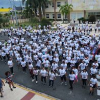 Caminata por la salud reúne a más de 800 personas en aniversario del CURCE-UASD Bonao