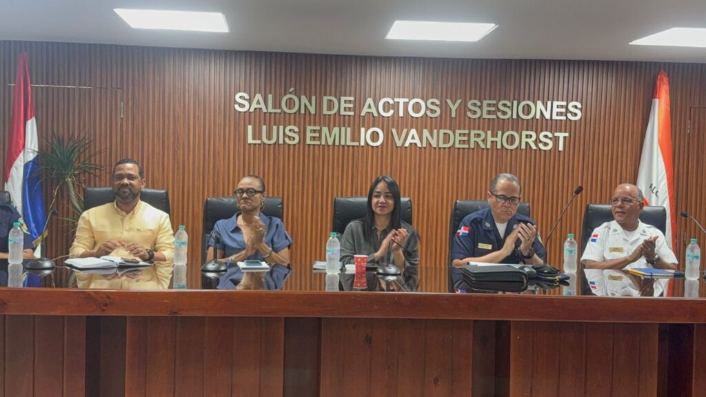 Ministra de Interior y Policía encabeza reunión de seguridad por Semana Santa 2026 en Las Terrenas, Samaná | 4 | Ministra de Interior y Policía encabeza reunión de seguridad por Semana Santa 2026 en Las Terrenas, Samaná - Noticias de hoy en República Dominicana | De Último Minuto