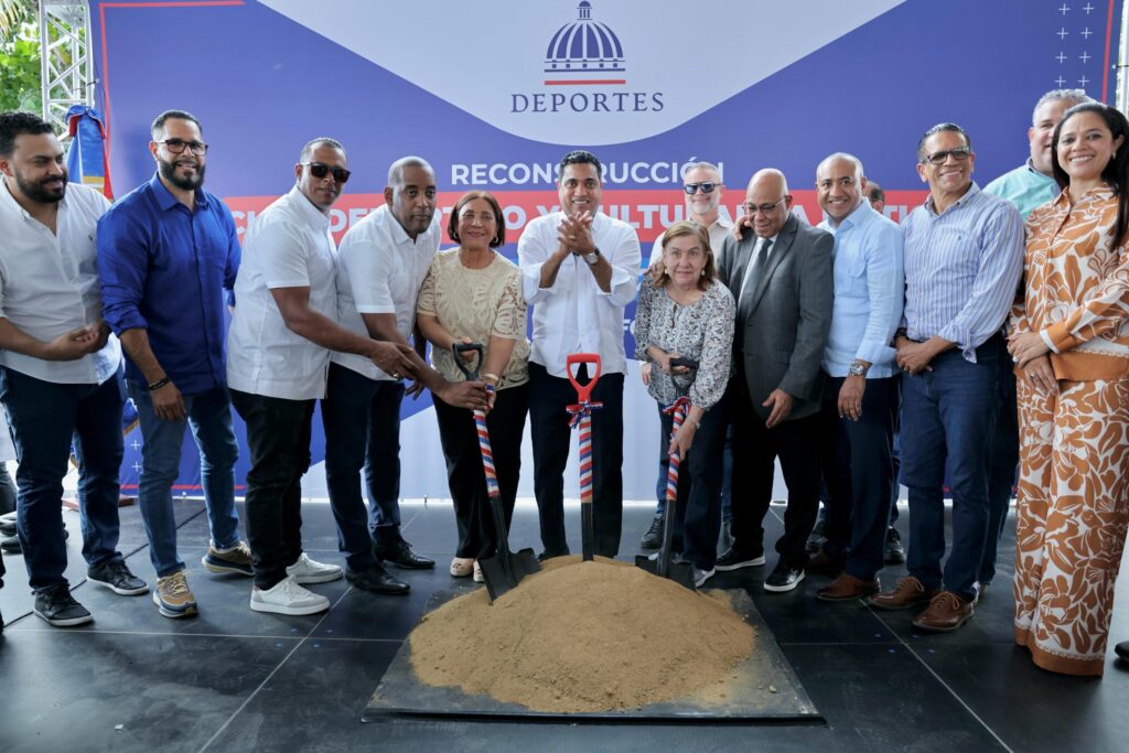 Ito Bisonó crea comisión para vigilar contrataciones del MIVHED - Noticias de hoy en República Dominicana | De Último Minuto