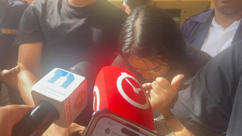 Dictan tres meses de prisión preventiva contra tres implicados en ataque a agentes de la Digesett en el Aeropuerto del Cibao | 3 | Dictan tres meses de prisión preventiva contra tres implicados en ataque a agentes de la Digesett en el Aeropuerto del Cibao - Noticias de hoy en República Dominicana | De Último Minuto