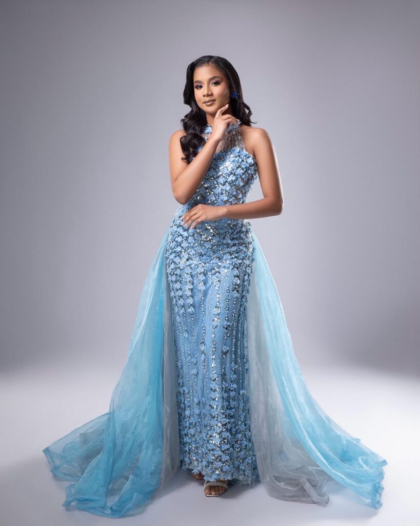 Monserrat Ventura se perfila como favorita en el Miss Petite Popular 2026 - Noticias de hoy en República Dominicana | De Último Minuto