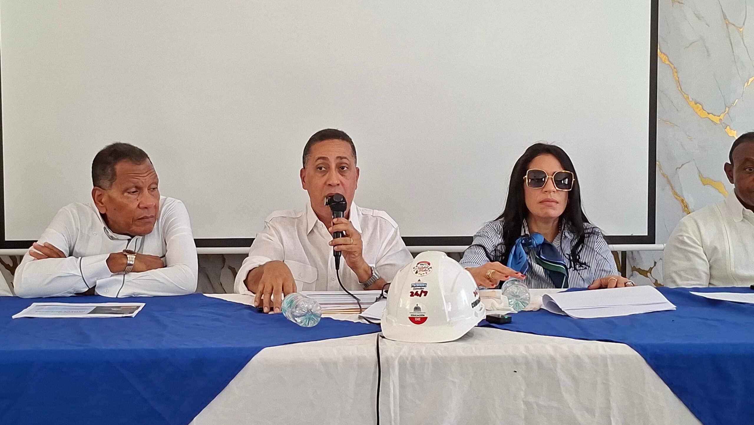 Infraestructura Escolar avanza en la terminación de 25 proyectos escolares en Independencia