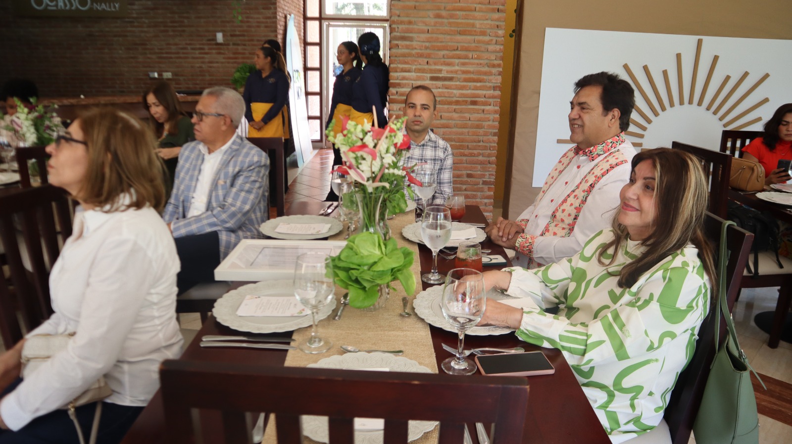 Honrando su identidad con brillante experiencia gastronómica Constanza celebra 20 años del Clúster Ecoturístico