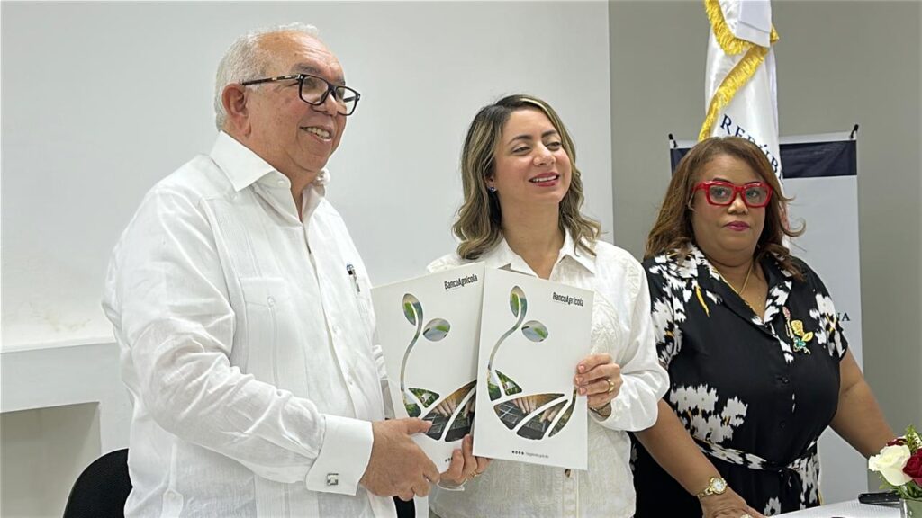 Monseñor Nouel acoge lanzamiento del programa “Mujer Rural” para impulsar el desarrollo de la mujer del campo