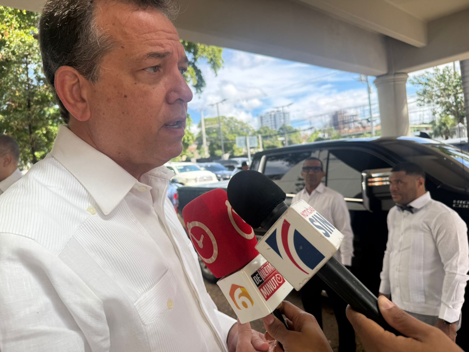 Empresarios y políticos destacan legado de Héctor José Rizek durante su sepelio