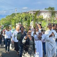 Capilla Nuestra Señora de la Altagracia celebra Domingo de Ramos con fervor en Caño Grande, Bonao - Noticias de hoy en República Dominicana | De Último Minuto